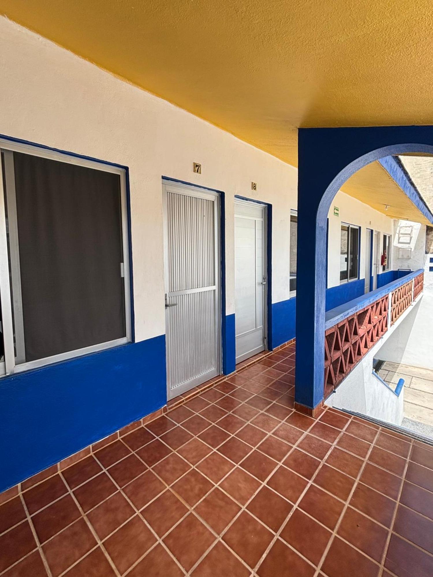 Costa Dorada Hotel Barra de Navidad Eksteriør billede